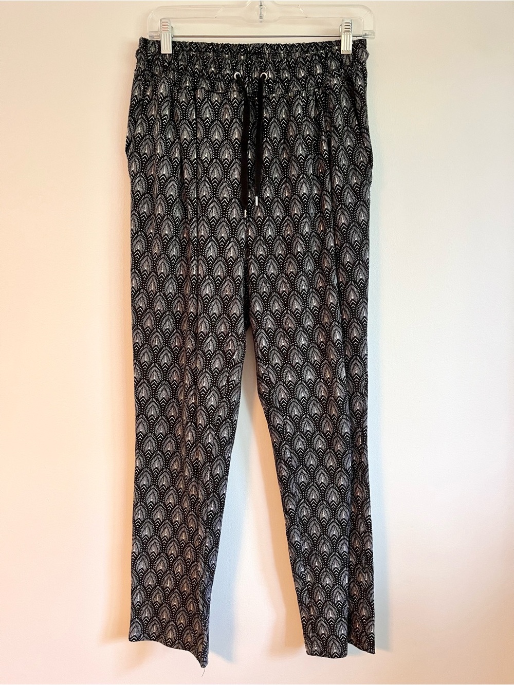 H&M Black & White Patterned Drawstring Pants